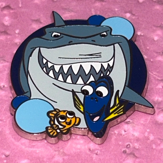 2016 - Bruce Nemo and Dory - Finding Nemo - Disney Pin