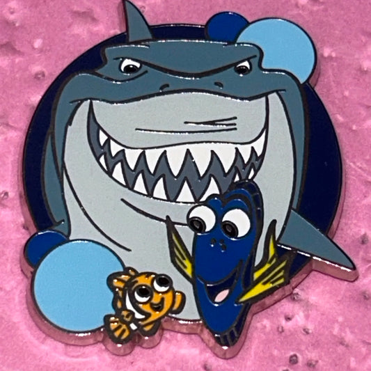 2016 - Bruce Nemo and Dory - Finding Nemo - Disney Pin