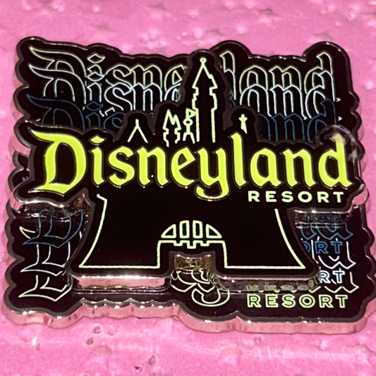 2022 - DLR - Castle - Disney Pin