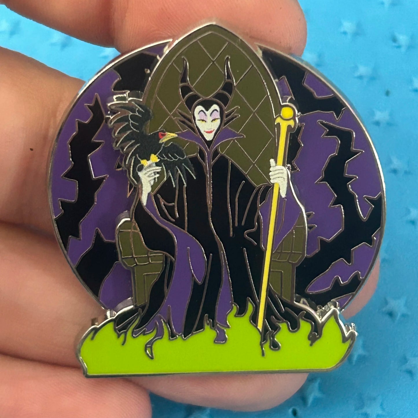 2023 - Maleficent and Diablo - Disney Pin on Pin