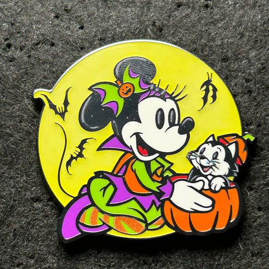 2025 - Minnie Mouse and Kitten - Halloween Series - Disney Pin