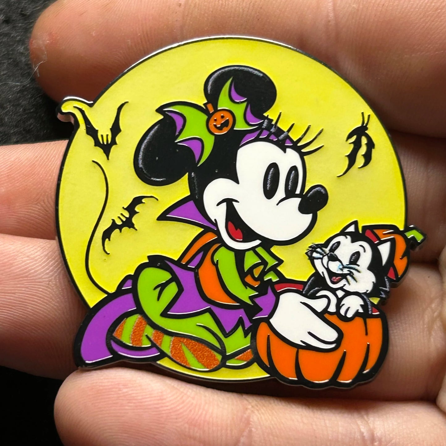 2025 - Minnie Mouse and Kitten - Halloween Series - Disney Pin