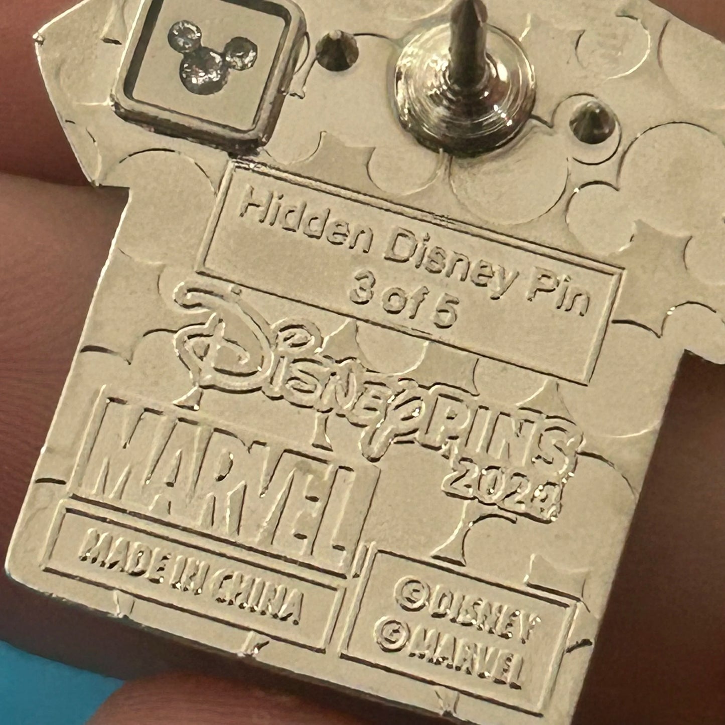 2024 - Hawkeye - Marvel - WDW - Hidden Disney - Tshirt - Pin