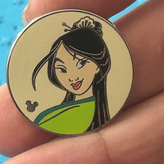 2019 - Mulan - Hidden Mickey - Princess - Pin