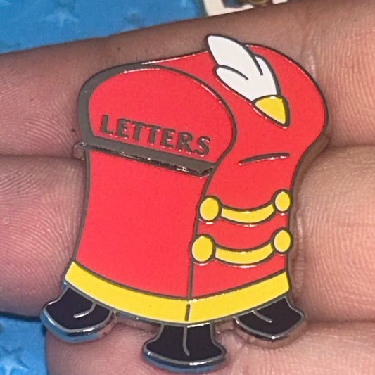 2022 - Timothy Mouse - Mailbox - Magical Mystery Pin