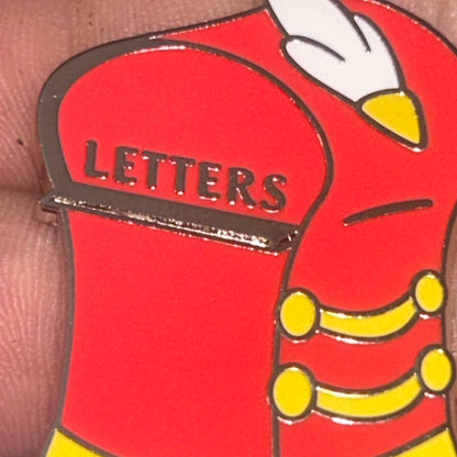 2022 - Timothy Mouse - Mailbox - Magical Mystery Pin