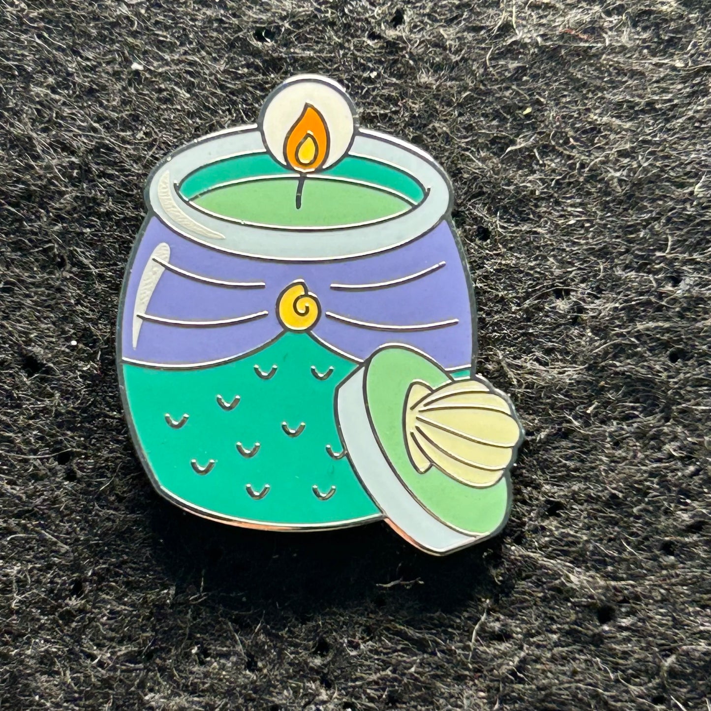 2024 - Ariel - Little Mermaid - Candle - Mystery Pin