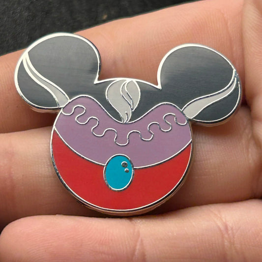 2022 - Lady Tremaine - Mickey Icon - Villains - Mystery Pin