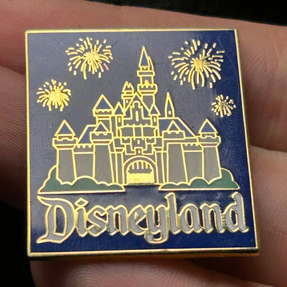 2000 - Sleeping Beauty - Castle - and Fireworks - DLR - Disney Pin