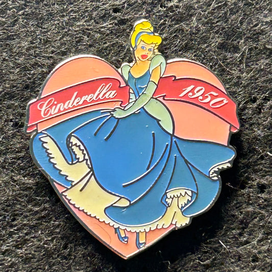 2000 - Cinderella 1950 - Countdown to Millennium - Pink Heart - Disney Pin