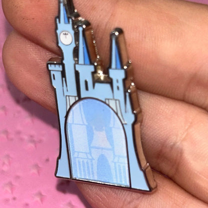 Loungefly - Cinderella - Castle - Lenticular - Disney Pin