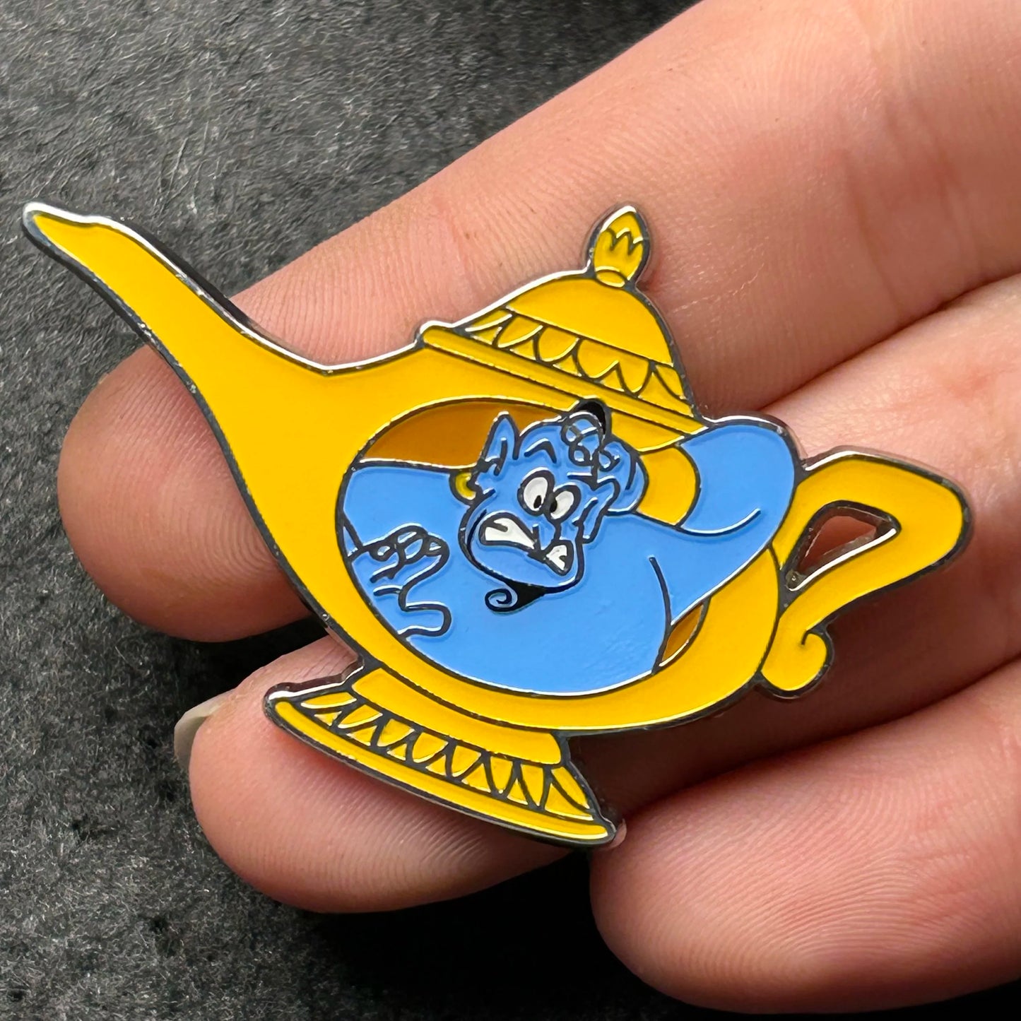 2024 - Genie - Aladdin - Icon - Mystery Pin