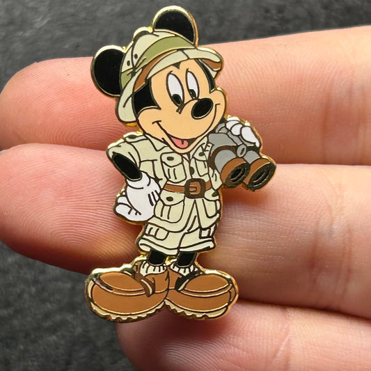 2002 - Mickey Mouse with Binoculars - Disney Pin