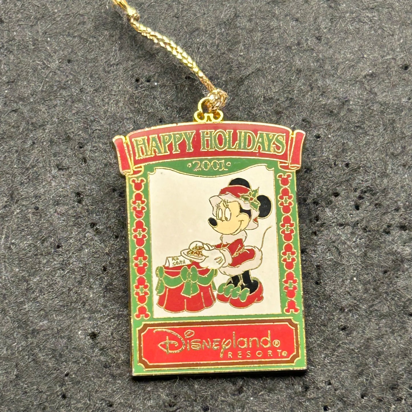 2001 - Minnie Mouse - Cookies For Santa - LE 2,400 - Disney Pin