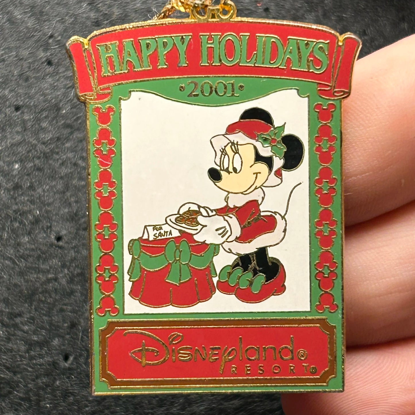 2001 - Minnie Mouse - Cookies For Santa - LE 2,400 - Disney Pin