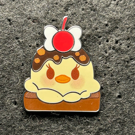 2024 - Daisy Duck - Ice Cream Sundae - Munchling - Mystery Pin